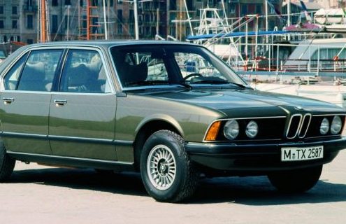 Video Review Old School 1983 BMW 733i
