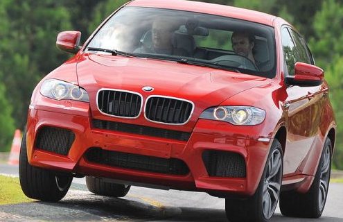 Evo Magazine drives the BMW X6 M