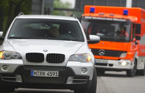 BMW Research Project: Stopping vehicles during a medical emergency