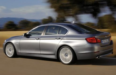 Top Gear drives the 2011 BMW 535i