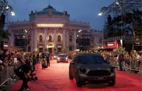 MINI on the red carpet at 2010 Life Ball
