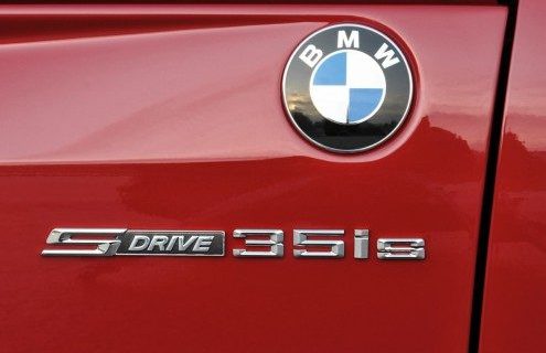 2011 BMW Z4 sDrive35is: The Highlights and Technology
