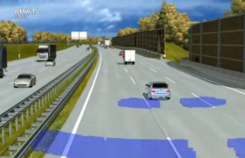 Video: BMW TV explains the Lane Change Warning in the BMW 5 Series