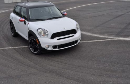 NY Times reviews the MINI Countryman