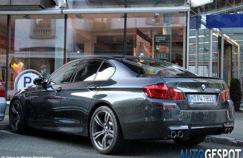 2012 BMW M5 in Singapore Gray color