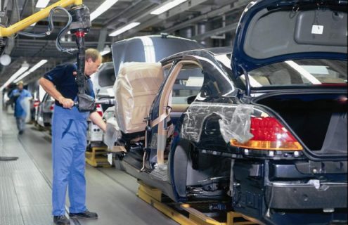 BMW to hire 2,600 new employees by End of 2011 for Electric and Hybrid Systems