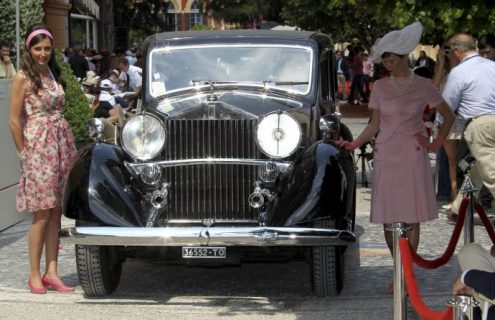 Michael Fux's bespoke Rolls Royce The Man Who Became a Paint 3 