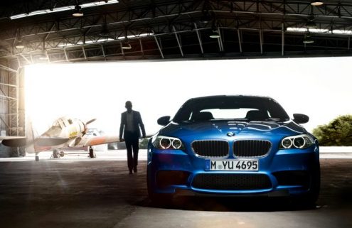 New 2012 BMW M5 goes to Goodwood Festival