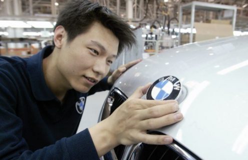 BMW recalls 21,000 cars from China