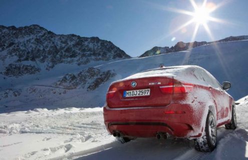 Video: BMW X6 and X5 – Testing In Snow