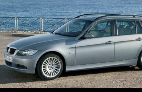 AutoWeek reviews the 2011 BMW 328i Sports Wagon