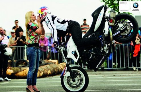 BMW Motorrad Days Romania visits Dracula’s Castle