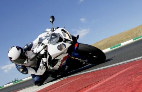 S 1000 RR leads the way as BMW Motorrad win three prestigious MCN Awards