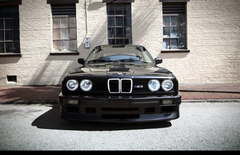 HuffingtonPost: Comparing Nissan Leaf to BMW M3