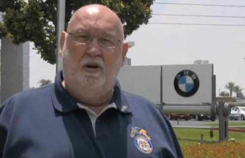 BMW warehouse workers in Ontario, CA protest against company’s layoff plans
