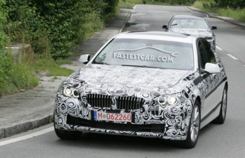 New York Times: BMW designers also in charge of the camouflage on test mules
