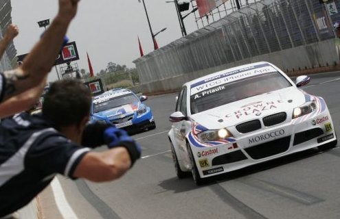 Andy Priaulx won the 4th round of the 2010 FIA WTCC Championship