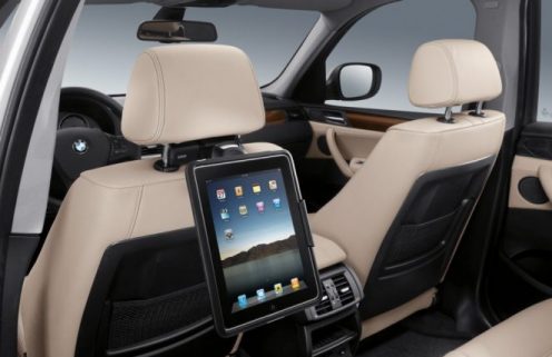 Funny Commercial: iPhone and iPad in a BMW