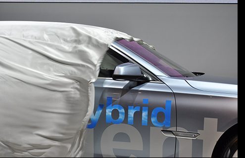 CIAS 2010 – Canadian Release: BMW Active Hybrid 7 & Z4 sDrive 35iS