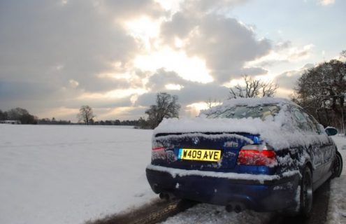 BMW Super Bild: M5 Snow day
