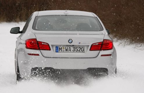 Report: BMW M sticks to rear-wheel drive; manuals if demand
