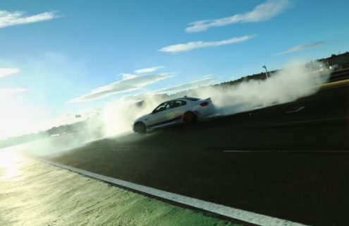 Video: 4 Drivers. Right lines,﻿ Wrong circuit!
