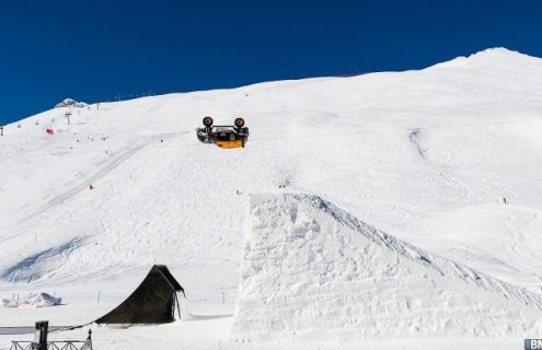 MINI shows snowboarders how it’s done with the perfect backflip