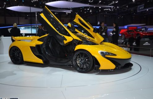 McLaren P1 debuts in Geneva