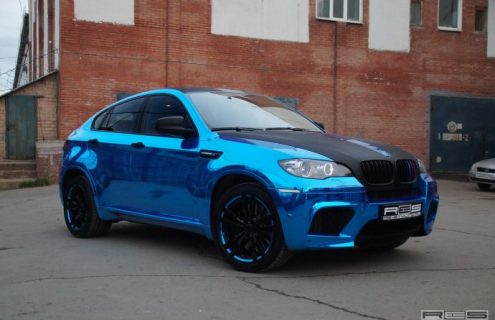 BMW X6 M in Blue Chrome
