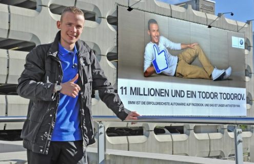 Video: This is the BMW Facebook Superfan