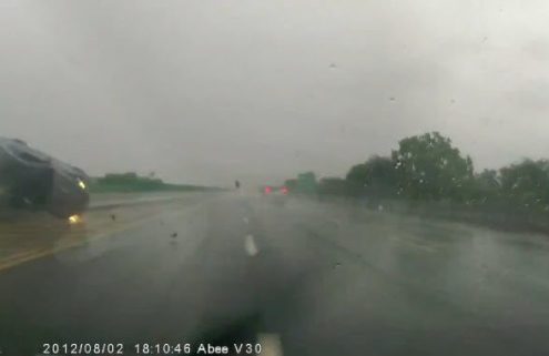 Video: BMW M3 Crash on a highway