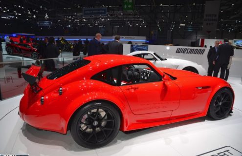 2013 Geneva: Wiesmann GT MF4-CS with BMW V8 engine