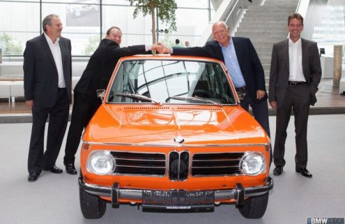 BMW Classic restores a 1972 BMW 2000 Touring