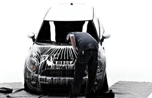 The KRINK MINI. New York street artist uses MINI as a canvas