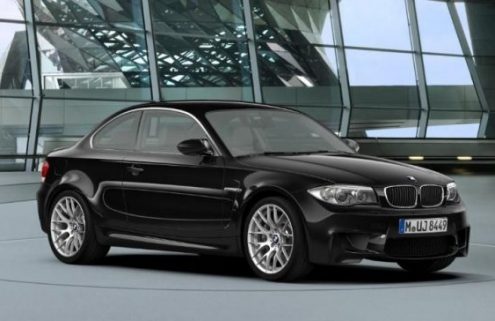 Video: Sabine Schmitz test driving the BMW 1M