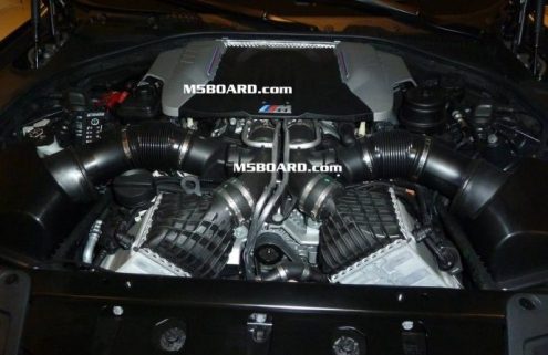 First photos of the BMW M5 F10 engine