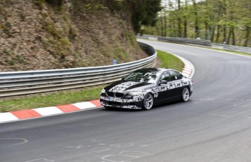 Video: 2012 BMW M5 F10 spied on Nurburgring