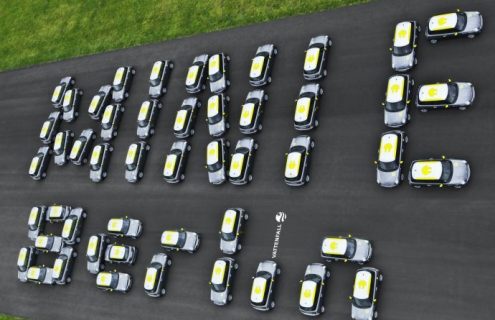 Mini E fleet trials enter phase two in Berlin