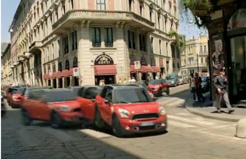MINI amazes again: Countryman TV Commercial "Flow "