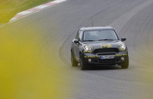 Winding Road drives the 2011 MINI Countryman Cooper S