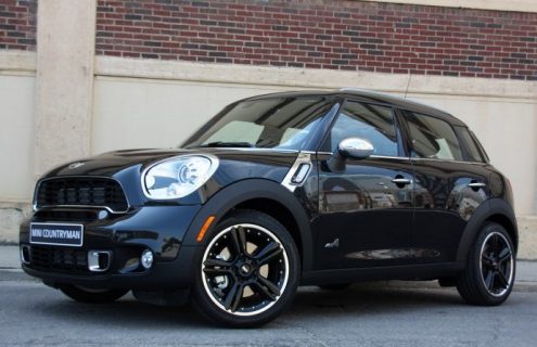 Autoblog drives the 2011 MINI Countryman