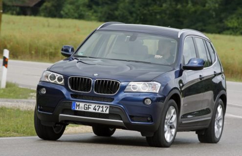 The new BMW X3 earns 5 stars in the Euro NCAP crash test.