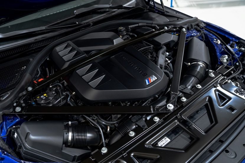 2026 BMW M2 CS REVIEW 387 2026 BMW M2 CS engine bay